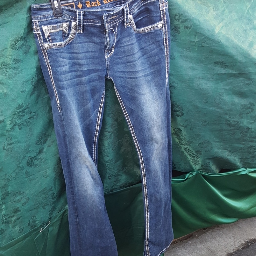 Rock revival 29x32